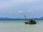 บรรยากาศชายหาดเกาะรังใหญ่ อ.เมือง จ.ภูเก็ต